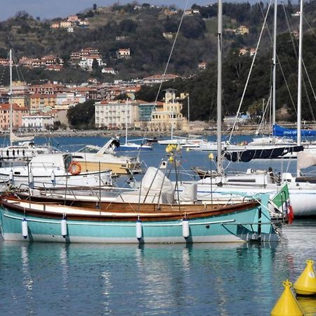 Ferienwohnung La Finestra Del Pesco Lerici Exterior foto